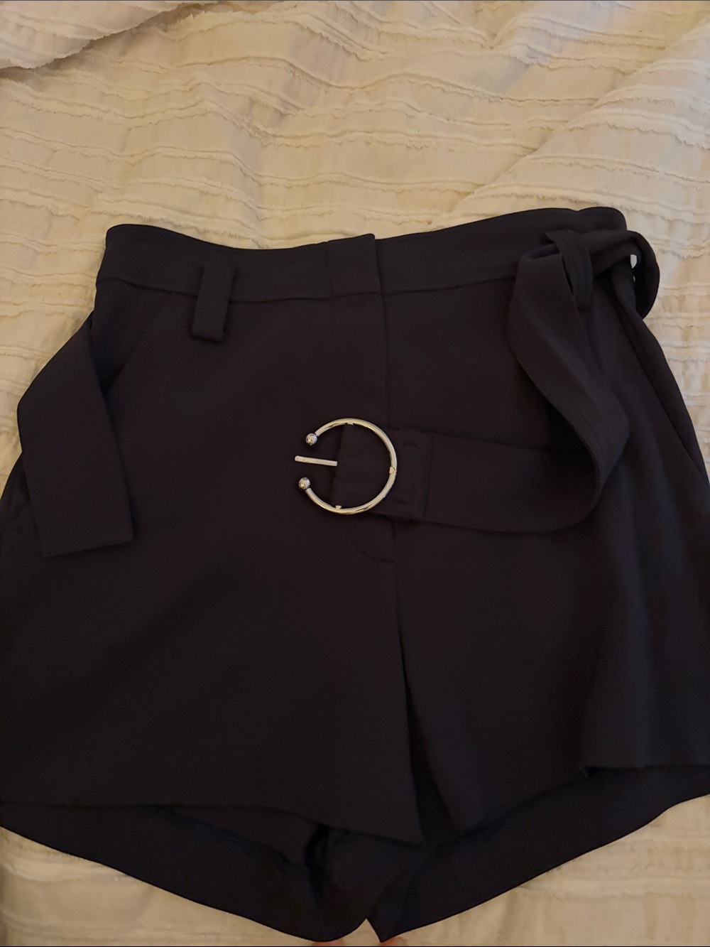 ALC High-Waist Belted Women’s Black Crepe Short - NWT